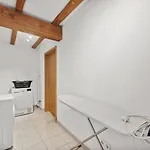 アパート Andriss - Travel & Work - 5 Bedroom - Kitchen - Parking