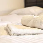 アパート Andriss - Travel & Work - 5 Bedroom - Kitchen - Parking *