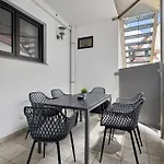 Andriss - Travel & Work - 5 Bedroom - Kitchen - Parking *