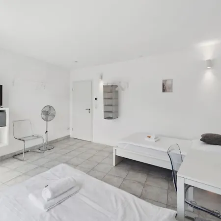 Διαμέρισμα Andriss - Travel & Work - 5 Bedroom - Kitchen - Parking *