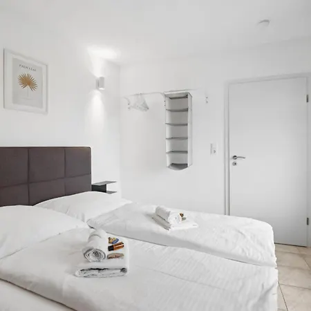 Apartmán Andriss - Travel & Work - 5 Bedroom - Kitchen - Parking Kaiserslautern