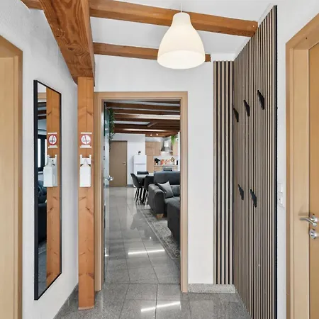 Andriss - Travel & Work - 5 Bedroom - Kitchen - Parking Lägenhet Kaiserslautern