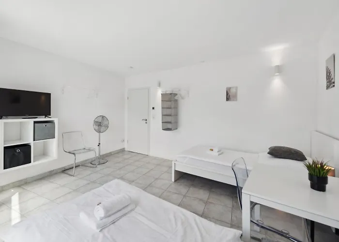 Apartamento Andriss - Travel & Work - 5 Bedroom - Kitchen - Parking *