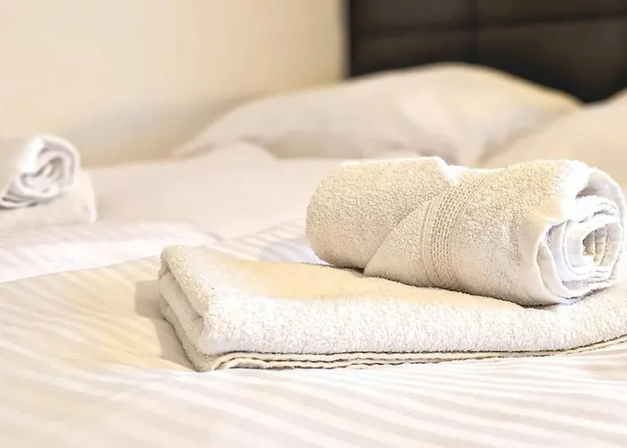 Apartamento Andriss - Travel & Work - 5 Bedroom - Kitchen - Parking *